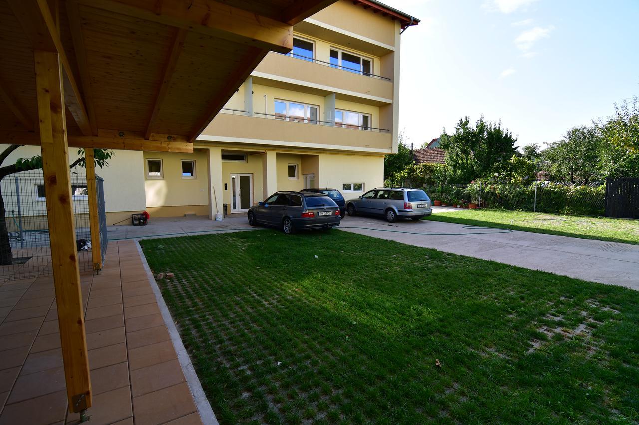 City Premium Apartments Timisoara Ngoại thất bức ảnh